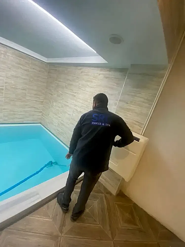 İstinye'de havuz bakımı yapan firmalar